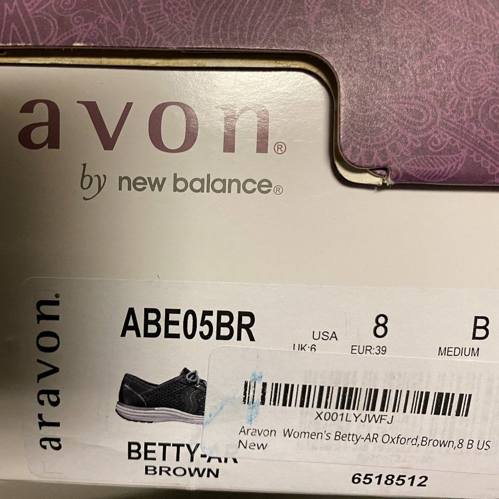 Aravon Women's Betty-AR Oxford Lace Up Sneakers - Picture 8 of 8